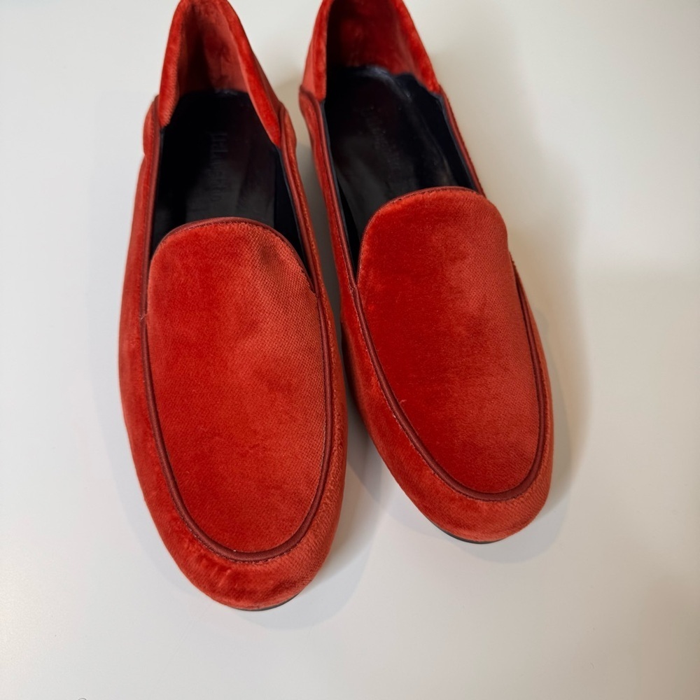 J. McLaughlin Luna Velvet Loafer red size 6